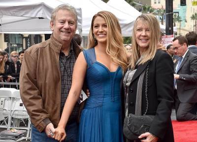 Blake Lively by her actor father’s side as he passes away unexpectedly - evoke.ie - Los Angeles