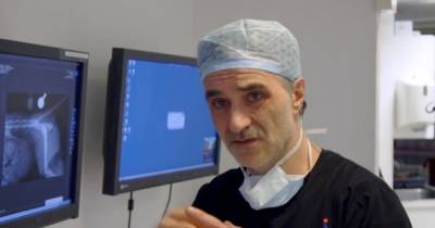 Supervet Noel Fitzpatrick struggles to save one-eyed cat after he’s hit by a car - www.ok.co.uk