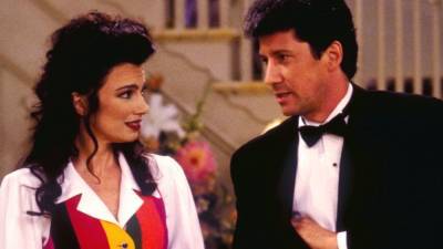 Fran Drescher Rewears Her Iconic Vest From 'The Nanny' 28 Years Later - www.etonline.com