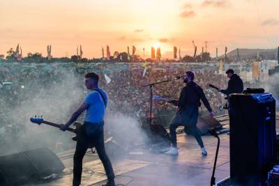 “God bless the fans”: Courteeners sell out 50,000 capacity Old Trafford show in 90 minutes - www.nme.com - Manchester - county Lancashire