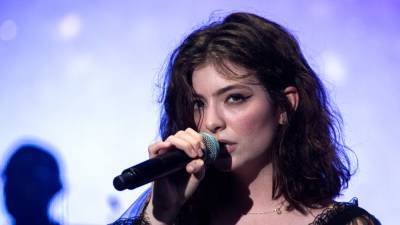 Lorde Is Back! - www.glamour.com - New Zealand