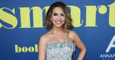 Chrishell Stause offers to help Jennifer Lopez find new home - www.msn.com