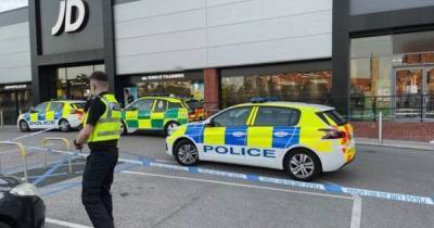Man stabbed outside Salford gym suffered multiple wounds to back, arm, and shoulder - www.manchestereveningnews.co.uk
