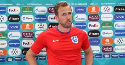 Harry Kane puts timescale on possible transfer amid Manchester United and Man City interest - www.manchestereveningnews.co.uk - Manchester