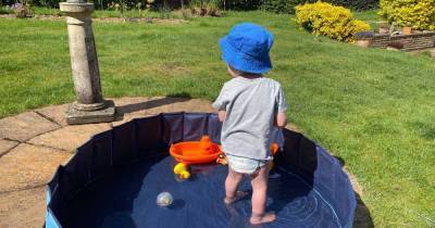 Parents find savvy solution to popped paddling pools - www.manchestereveningnews.co.uk - Manchester