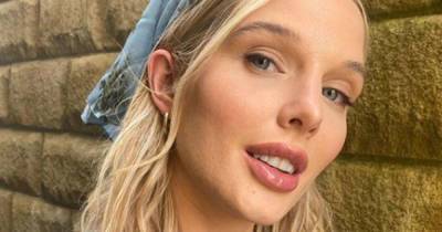 Why Helen Flanagan has been wearing her dresses back to front - www.msn.com