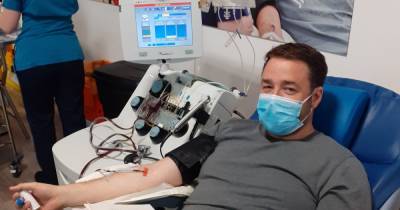 Jason Manford donates plasma to help save lives on World Blood Donor Day - www.manchestereveningnews.co.uk