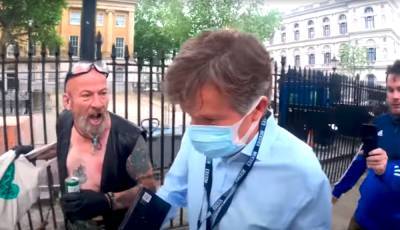 BBC Journalist Nicholas Watt Hounded & Harassed By Anti-Lockdown Protestors In “Horrifying” Video - deadline.com - Britain
