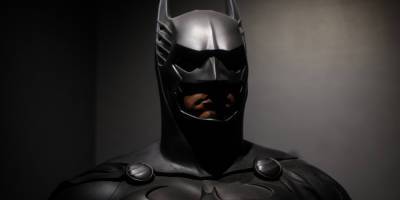 DC Comics Dropped a Sexual 'Harley Quinn' Animated Series Scene Involving Batman & Catwoman - www.justjared.com