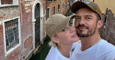 Katy Perry and Orlando Bloom share passionate kiss during romantic Venice trip - www.ok.co.uk - Italy