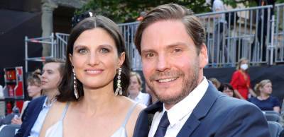 Daniel Bruhl Makes Rare Appearance with Wife Felicitas Rombold at Premiere of His New Movie 'Next Day' - www.justjared.com - Germany