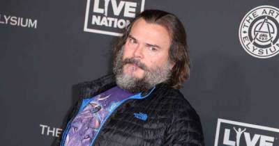 Legendary comedians Jack Black, Kevin Smith, Jason Mewes, Lauren Lapkus, and Reggie Watts party up for D&D Live for Extra Life - www.msn.com