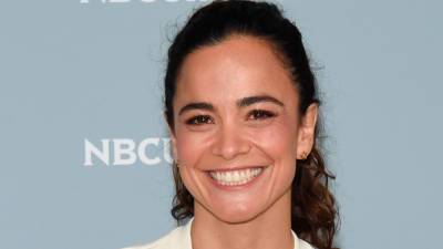 ‘Queen of the South’ Actor Alice Braga to Star in Netflix Thriller ‘Ivy’ - variety.com