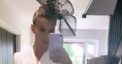Ferne McCann throws incredible Ascot party at home as she dons huge fascinator - www.ok.co.uk