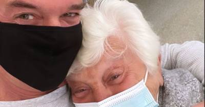 Phillip Schofield reunites with mum Pat, 84, after a whole year in emotional scenes - www.ok.co.uk