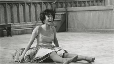 Rita Moreno shines in the documentary 'Just a Girl Who Decided to Go For It' - edition.cnn.com - USA - Hollywood