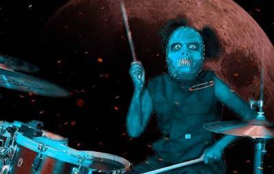 Watch Nandi Bushell cover Slipknot’s ‘Duality’ on drums - www.nme.com