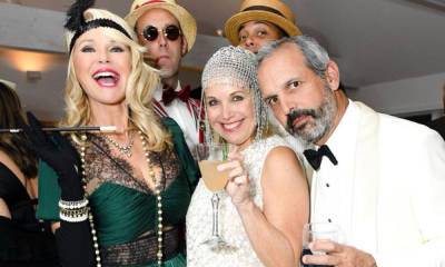 Christie Brinkley poses in mini dress at Gatsby-themed party with Katie Couric and Drew Barrymore - hellomagazine.com