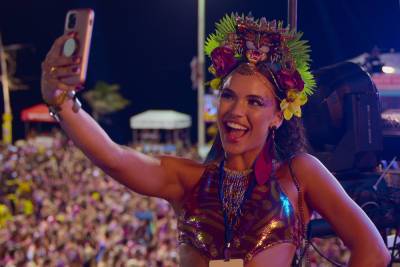 ‘Carnaval’ Review: Netflix Sends an Influencer South of the Border in Brazilian ‘Girls Trip’ - variety.com - Brazil