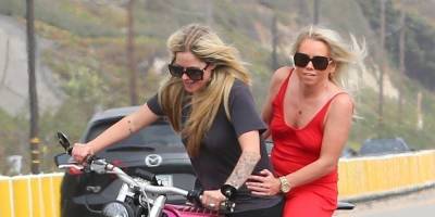 Avril Lavigne Rides A Hot Pink Motorcycle During Memorial Day Holiday - www.justjared.com - Malibu