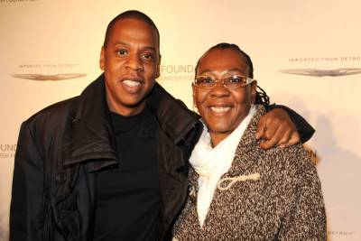 Jay-Z Reveals His Mother Coming Out On His Song ‘Changed The Dynamic Of Our Relationship’ - etcanada.com