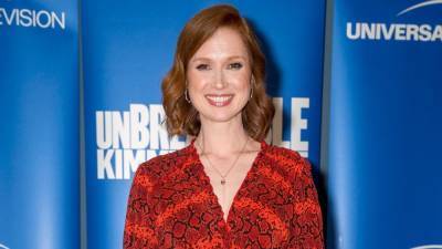 Why Ellie Kemper Is Under Fire for Past Involvement in 1999 Debutante Ball - www.etonline.com - state Missouri - county St. Louis