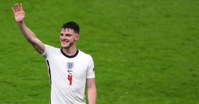 Nicky Butt claims Manchester United already have their own Declan Rice - www.manchestereveningnews.co.uk - Manchester - county Scott