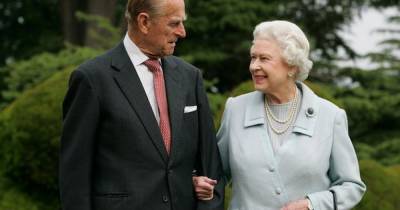 Queen pays tribute to Prince Philip as she spends first Father's Day without him - www.dailyrecord.co.uk - county King George
