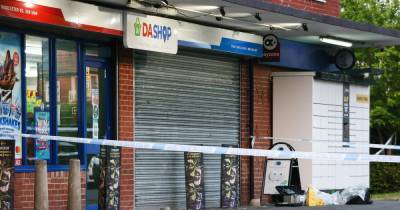 Gun fired during armed robbery at convenience store in Cheadle Hulme - www.manchestereveningnews.co.uk - Manchester