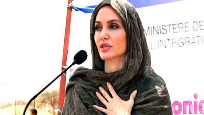 Angelina Jolie Wears A Headscarf While Visiting Refugees In Africa Amid Custody Battle With Brad Pitt - hollywoodlife.com - Burkina Faso