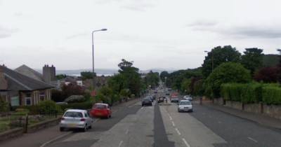 Girl, 13, rushed to hospital after being hit by car on Scots street - www.dailyrecord.co.uk - Scotland