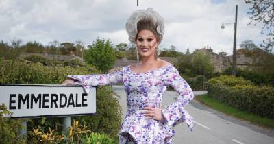 Drag Race’s The Vivienne is ‘honoured’ to ‘make history’ in Emmerdale’s Pride event - www.ok.co.uk - Britain