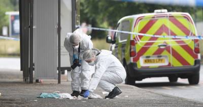 Man seriously hurt after being stabbed in broad daylight in Miles Platting - www.manchestereveningnews.co.uk