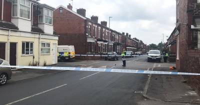Shots fired in Manchester street during fight between three men - www.manchestereveningnews.co.uk - Manchester