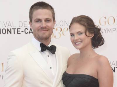 Arrow’s Stephen Amell Removed From Flight For Reportedly 'Screaming' At Wife - perezhilton.com