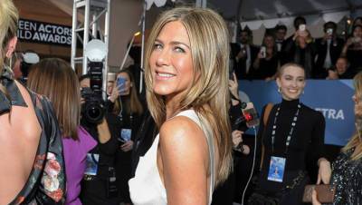 Jennifer Aniston Reveals Whether She Ever Plans To Get Married Again If She’s Down For Online Dating - hollywoodlife.com