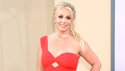 Britney Spears Claims Dad Jamie Forbade Her From Painting Cabinets Making Friends In New Docs - hollywoodlife.com - New York