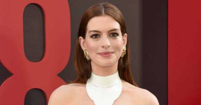 Anne Hathaway just wore the sandal that is taking over Hollywood - and we want it too - www.msn.com - New York