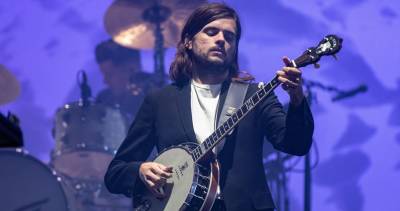 Mumford & Sons' Winston Marshall quits band after 14 years - www.officialcharts.com