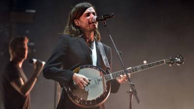 Mumford & Sons Guitarist Winston Marshall Leaves Band After Political Controversy - www.etonline.com