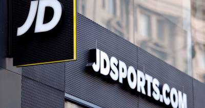 JD Sports store at Trafford Centre closes as 'number' of staff test positive for coronavirus - www.manchestereveningnews.co.uk