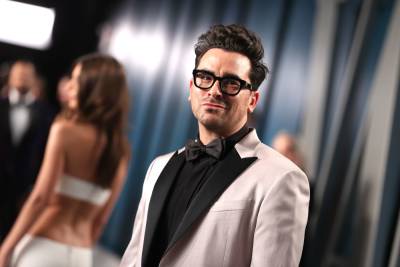 Dan Levy Shows Off New Look Before Dior Cactus Jack Unveil - etcanada.com - Italy