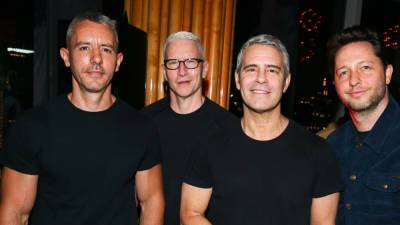 Anderson Cooper & Andy Cohen Have a Dads Night Out at Pride Event in NYC! - www.justjared.com - New York - county Anderson - county Cooper