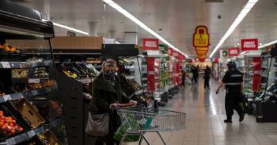 Sainsbury's shopper shares 'brilliant' £1 coin hack to reduce supermarket receipt - www.manchestereveningnews.co.uk