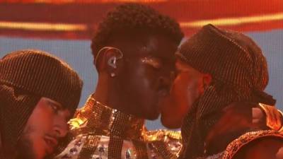 Lil Nas X Ends BET Awards Performance With Steamy Soul Kiss - variety.com