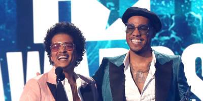 Bruno Mars & Anderson .Paak Celebrate First Win as Silk Sonic at BET Awards 2021 - www.justjared.com - Los Angeles