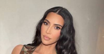 Kim Kardashian surprises fans with dramatic ‘no eyebrows’ look - www.ok.co.uk