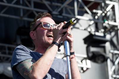 Biopic On Late Stone Temple Pilots Frontman Scott Weiland In The Works - etcanada.com