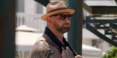 Dave Bautista Arrives in Greece to Start Filming 'Knives Out 2' - www.justjared.com - Greece