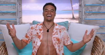 Love Island fans shocked as no one steps forward for Hugo and Toby during first coupling - www.ok.co.uk - Spain